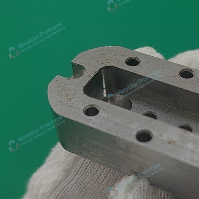 ASTM/AISI mild steel prototype machined parts used for motorcyle (ASTM/AISI mild steel prototype machined parts used for motorcyle) Прототипы стальных деталей, используемых для мотоциклов